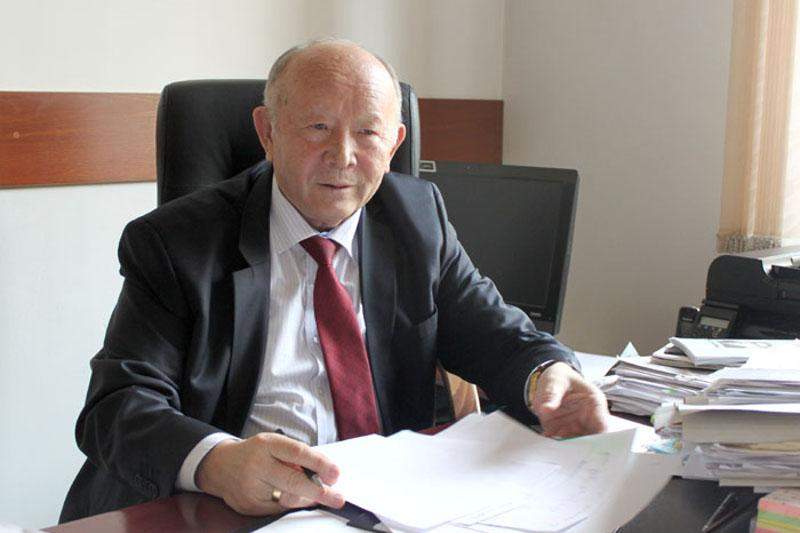 Tynysbek Kalmenov